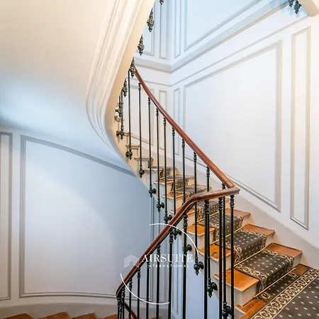 Apartment Luxury Pantheon 4br By Airsuite Paris